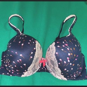 Victoria’s Secret Bra— Size 34D blue & pink flowers with lace
